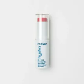 ETIENNE RUBOR EN BARRA...